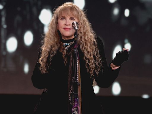 Stevie Nicks details ‘crazy’ medical emergency that led to postponed shows