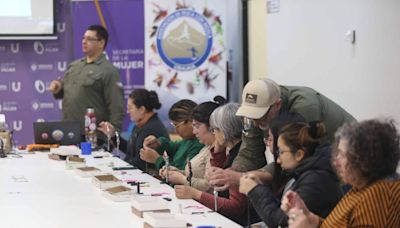 Ushuaia: 3er. Curso de Atado de Mosca para mujeres - Diario El Sureño