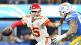 Patrick Mahomes has more magic, leads Chiefs for a last-minute TD and win over Chargers