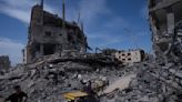 Los palestinos encuentran una ciudad irreconocible tras la retirada israelí de Jan Yunis