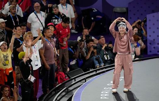 Japan’s b-girl Ami wins Olympic breaking’s first gold medal - The Boston Globe