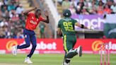 Returning Jofra Archer helps England beat Pakistan to take T20 series lead