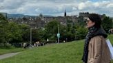 Hollywood star Lauren Graham thrills fans as she takes in Edinburgh tourist sights