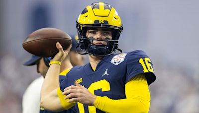 Michigan QB Davis Warren has been nominated for a prestigious award