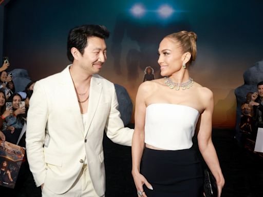 Simu Liu Doesn't Hesitate to Help Jennifer Lopez Blow Off Reporter’s Ben Affleck Divorce Question