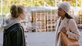 The Wasp Review: Natalie Dormer And Naomie Harris Stun In A Dark, Riveting Psychological Thriller - SlashFilm