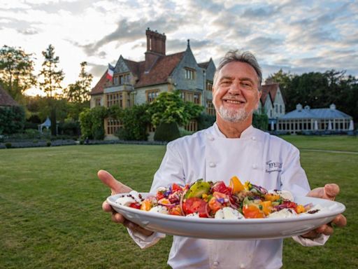 Raymond Blanc and Le Manoir chefs to cook special feast at national awards