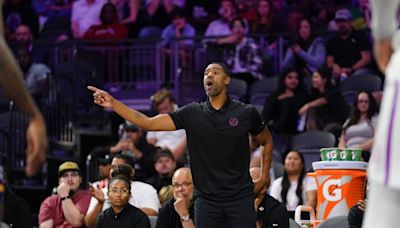 Another new UK basketball coach has officially signed his contract. Here are the terms.