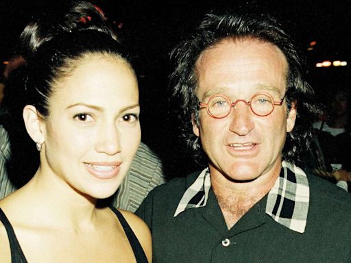 Jennifer Lopez Remembers 'Incomparable' Robin Williams on 10th Anniversary of Actor's Death