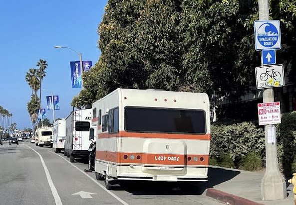 Venice Shorts: RVs Return in a Matter of Days along Washington Blvd - SM Mirror