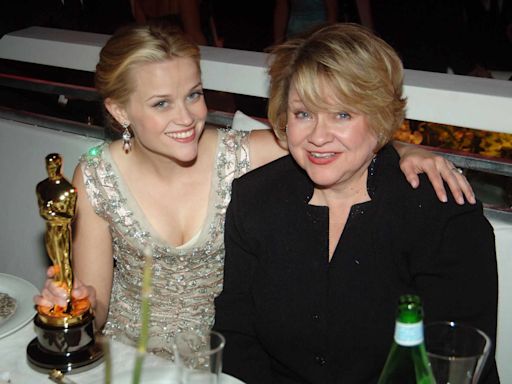 All About Reese Witherspoon’s Parents, Betty and John Draper Witherspoon
