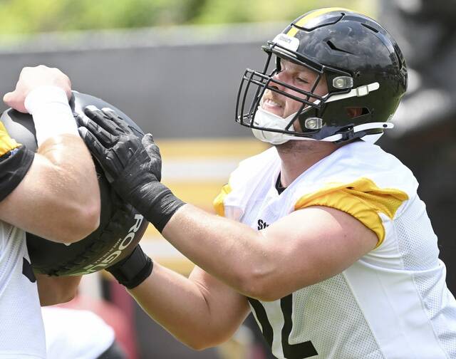 Steelers A to Z: Ryan McCollum the forgotten option at center