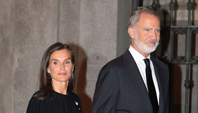 Los reyes Felipe y Letizia vuelven a coincidir con don Juan Carlos en un funeral en menos de 24 horas