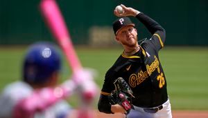 Pirates cannot overcome 10th inning deficit, fall 5-4 to Cubs