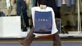 Zara enfrenta un dilema con las bolsas plásticas que afecta a todo el sector