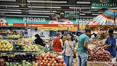 Brazil Inflation Comes in Under Forecasts as Interest Rates Held High