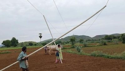 Energy Minister resolves farmers’ longstanding electric wire issue in Kadapa