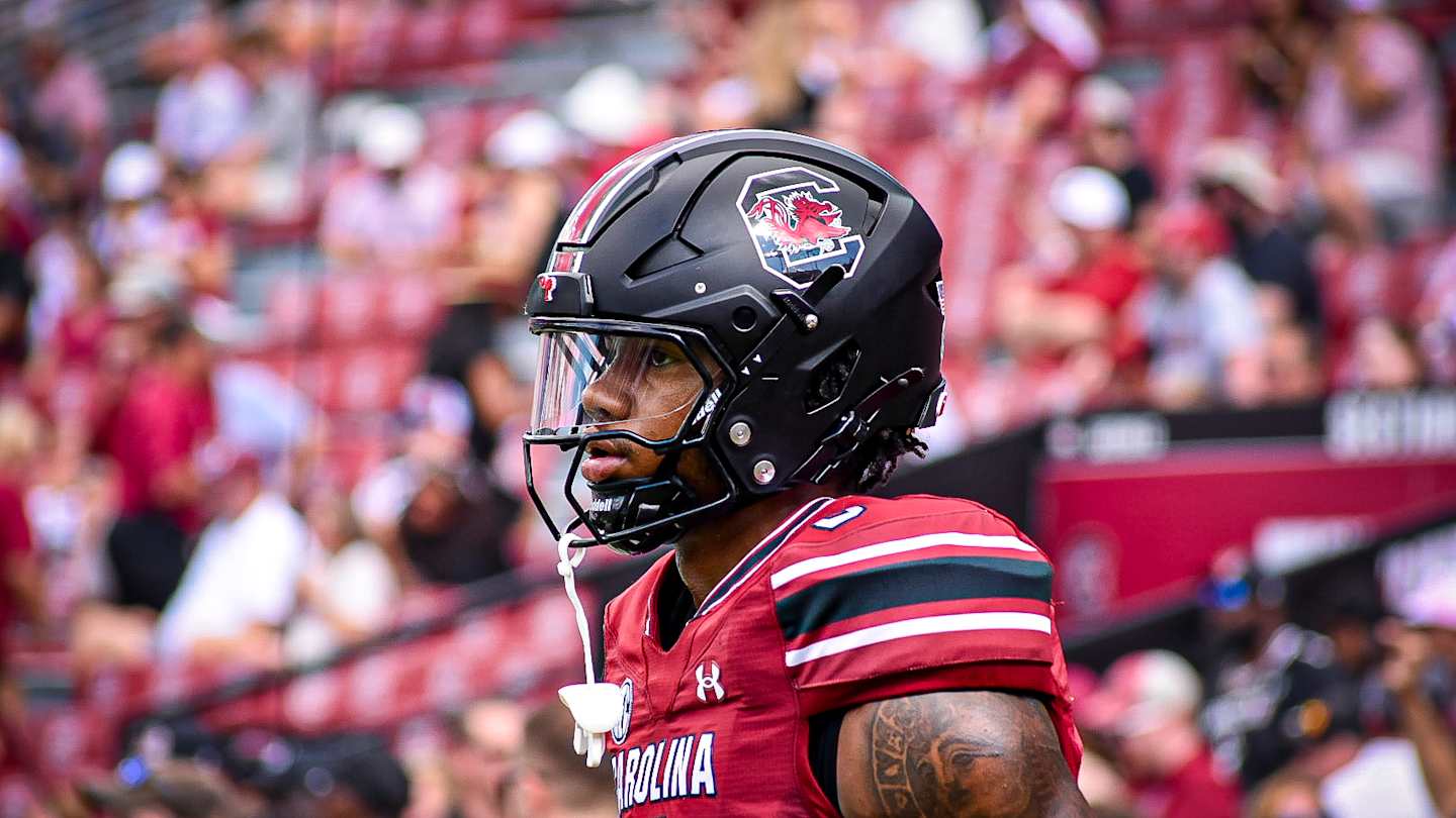 Dylan Stewart's First Game: How It Compares to South Carolina's Elite EDGE Debuts