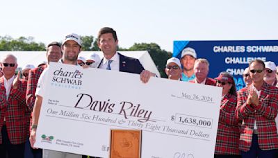 Charles Schwab Challenge prize money: What Davis Riley, Scottie Scheffler and field earned