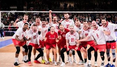 Iga Swiatek se pasa al voleibol en los Juegos Olímpicos de París 2024