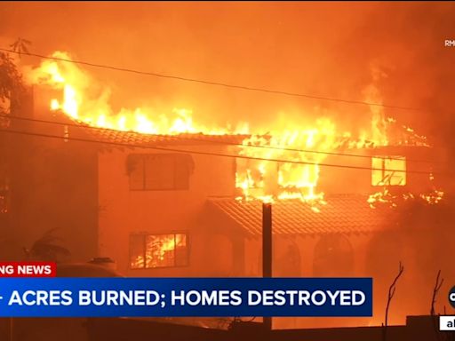 Airport Fire in Orange and Riverside counties destroys homes, burns more than 23,000 acres