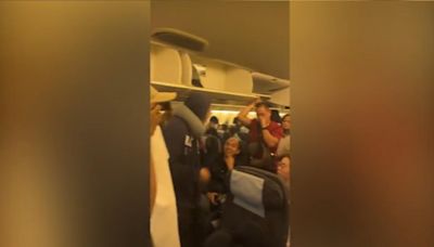 長榮返台班機異常「急折返L.A.」影響320旅客│TVBS新聞網