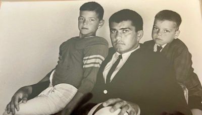 'He made you feel special': NFL legend, Wilmington native Roman Gabriel's legacy lives on