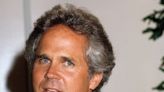 La esposa de Tony Dow inició sin pretenderlo el bulo sobre su muerte