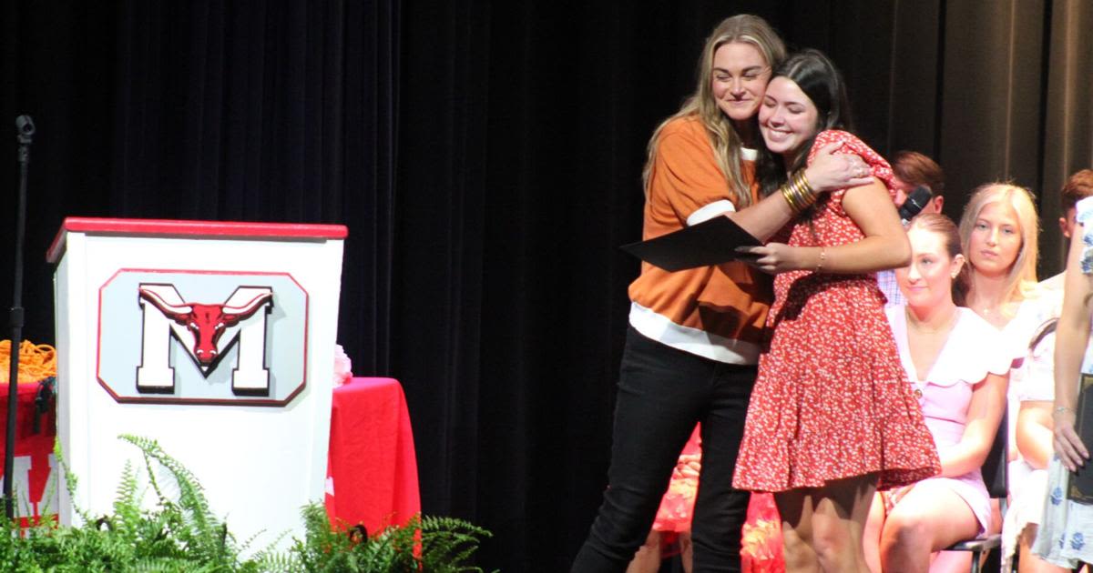 Marshall High School Senior Awards Night honors academic achievements