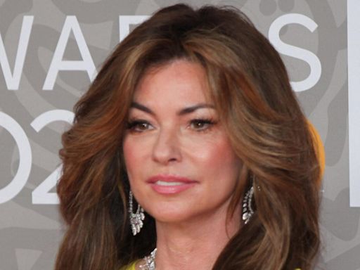 Shania Twain Dubbed 'Unrecognizable' After Bursting Out New Look For 'American Idol'