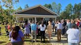 Ceremony held in Tuscaloosa as family moves into the LANK house