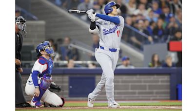 Shohei Ohtani responds to boos with home run as Dodgers pound Blue Jays