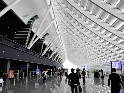 桃園機場：受空域流量管制等影響 今日飛往港澳等地航班或有延遲 - RTHK