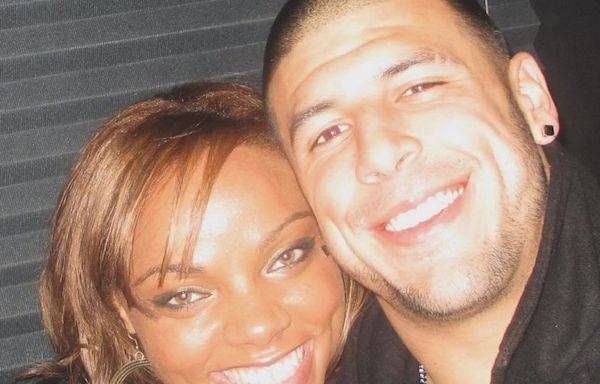 Aaron Hernandez's Fiancée Shayanna Jenkins Slams "Cruel" Tom Brady Roast Jokes About Late NFL Star - E! Online