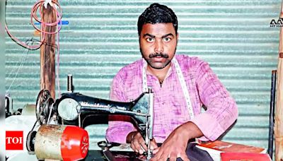 Saudagar stitches trials of tailors, gets Sahitya Akademi Yuva Puraskar | Pune News - Times of India