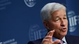 Jamie Dimon Says It’s Good Both Parties’ ‘Wing Nuts’ Weren’t Elected