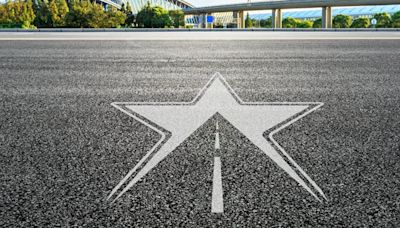 Carreteras de Colombia: las estrellas blancas le podrían salvar la vida, tenga en cuenta su significado