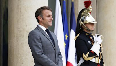 France: Emmanuel Macron renvoie à nouveau la balle dans le camp des «forces républicaines»