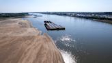 Low Mississippi River limits barges just as farmers want to move their crops downriver