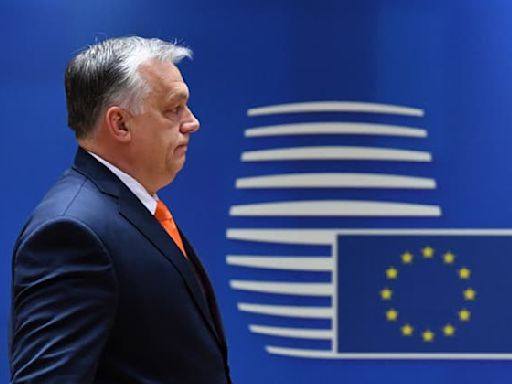 Union européenne: la Hongrie de l'eurosceptique Viktor Orban prend la présidence de l'UE ce lundi