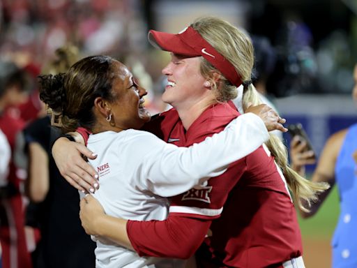 Why did Kelly Maxwell transfer to OU softball? For a WCWS moment just like this