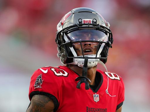 Former Buccaneers WR Deven Thompkins Accused of Domestic Violence