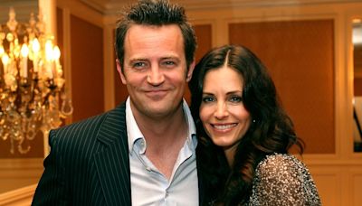Courteney Cox Says Late 'Friends' Co-Star Matthew Perry 'Visits Me'