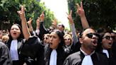 Abogados protestan en Túnez por reciente ola de arrestos