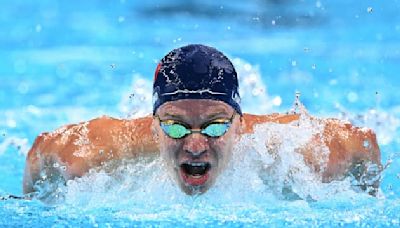 JO 2024 (natation): minute par minute, le programme de Léon Marchand entre ses deux finales