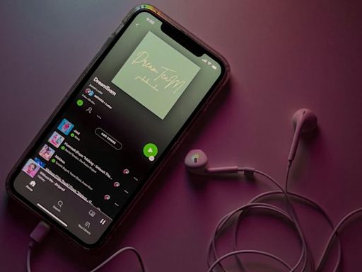 Spotify Brings Back Unlimited Access To Song Lyrics For Free Users - News18