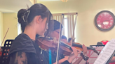 華裔生交響樂隊 為亞市長者演奏