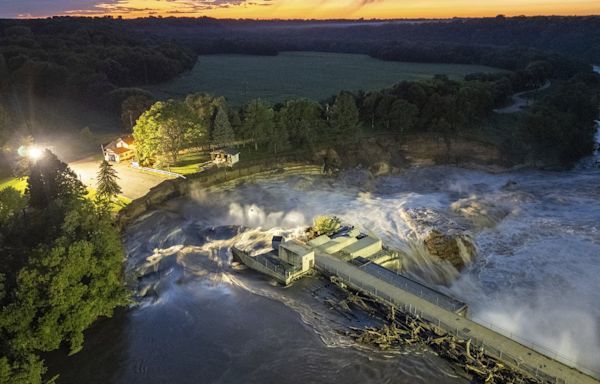 Dams across the Midwest are aging, putting them at risk from the effects of climate change