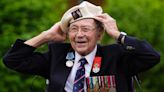 D-Day 80th anniversary: Veterans fight back tears in Auld Lang Syne singalong