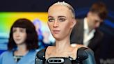 Sophia, la androide embajadora de la ONU, revela por qué los robots podrían ser mejores líderes que los humanos"